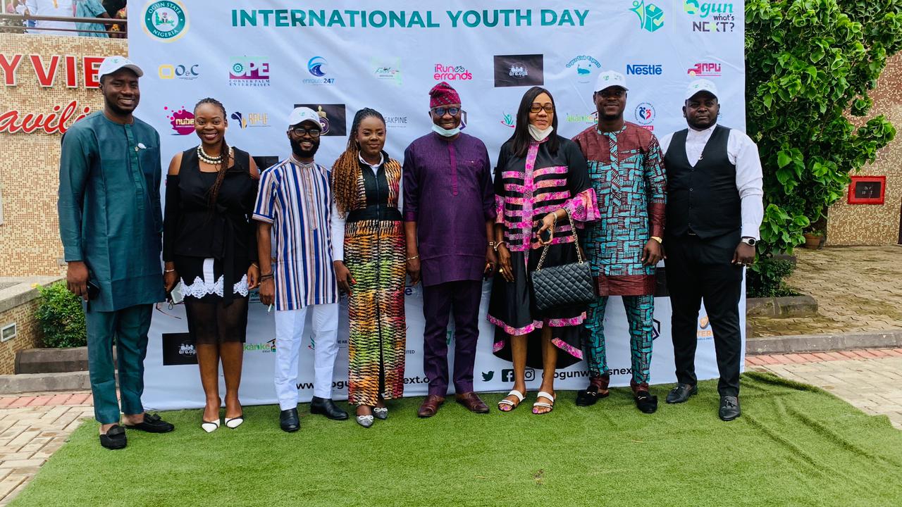 Adeniyi Adenuga-Chairman Organizing Committee OgWN, Derin Fagbure(Esq), Habeeb Whyte (Esq)- Co-Convener, Anuoluwaposimi Akinhanmi-Secretary General OgWN, Hon(Dr) Sikirulai Ogundele-PDP Chairman Ogun State, Rt Hon Titi Oseni-Former Speaker Ogun State House of Assembly, Hon Olamigoke Ogayemi- Convener OgWN, Titilope Atanda-Deputy Director, Contact &Mobilization