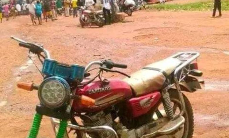 BREAKING: Protest Breaks Out In Benue As Angry Youths Kick Against Police