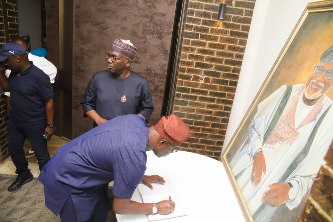 Makinde, Kwara Gov Pay Condolence Visit To Akeredolu's Ibadan House |  Oyoinsight