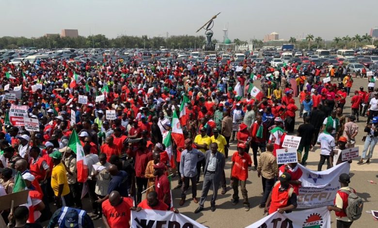 BREAKING: Tension As Large Number Of NLC Members Storm National Assembly (VIDEO)